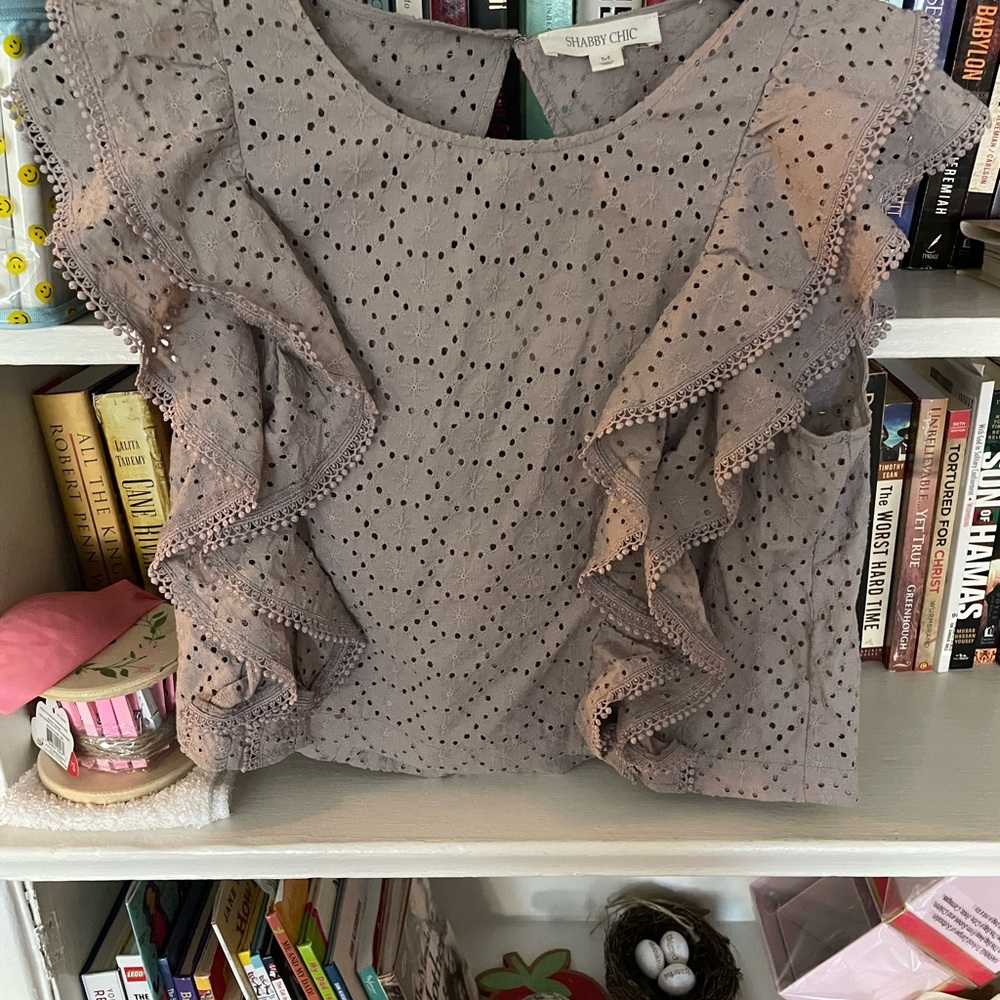 Shabby Chic Eyelet Top in Grey